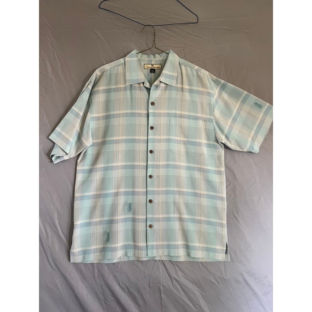 Tommy Bahama Mens 100% Silk Plaid Short Sleeve Shirt with Pineapple Stitching